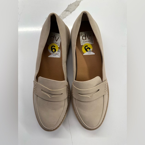 Dolce Vita Loafers | Chunky Lug Sole | Beige Neutral | Size 9| NWT - Picture 5 of 9